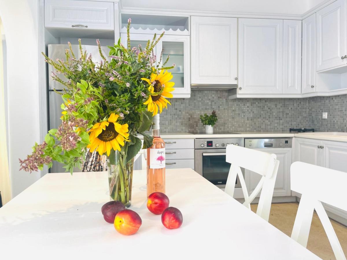 Aphrodite Sunshine Suite Mykonos Town 外观 照片